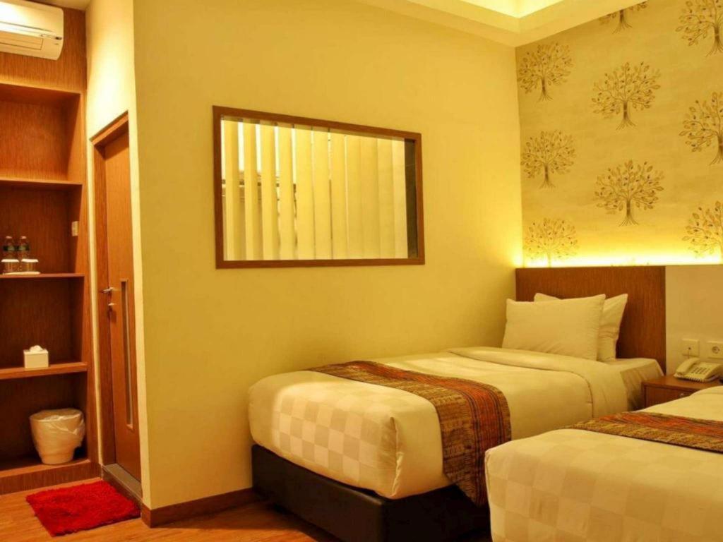 Deivan Hotel Padang  Exterior foto